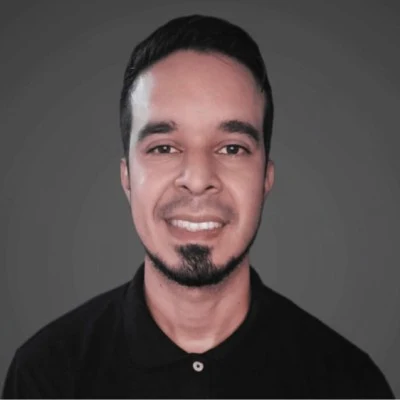 Carlos Eduardo Santaella Guevara — Cofundador da DevSprinters